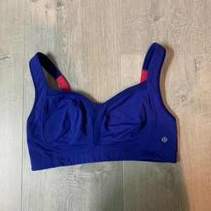 Lululemon Sports Bra 34DD/34E Royal Blue